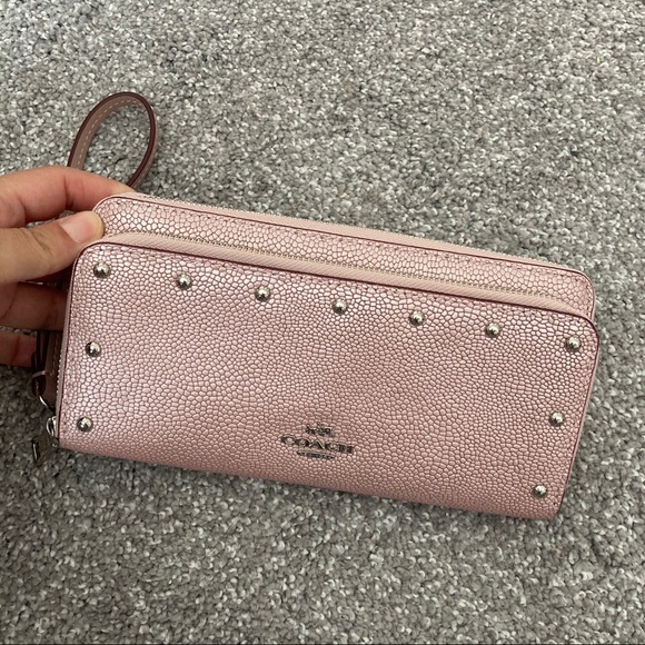 Coach double zip wallet and wristlet NWT - Picture 2 of 16